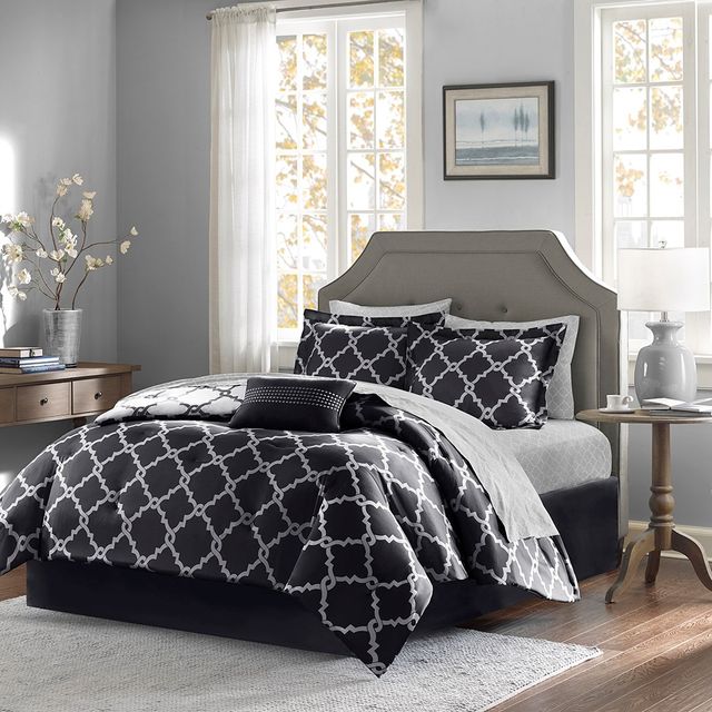 Olliix by Madison Park Essentials Merritt Black Queen Reversible Complete Comforter and Cotton Sheet Set-0