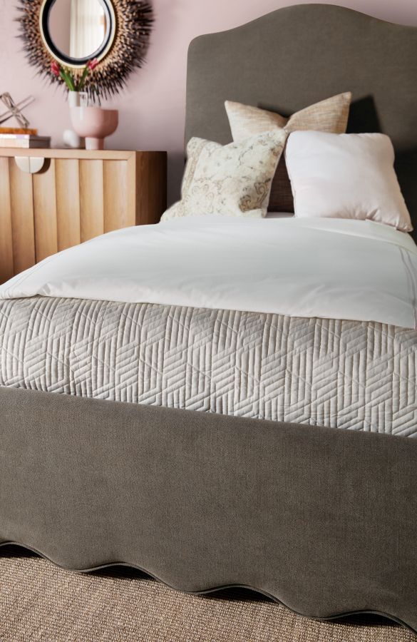 Hooker® Furniture Commerce and Market Liv Broadway Coffee Youth Twin Upholstered Panel Bed-2