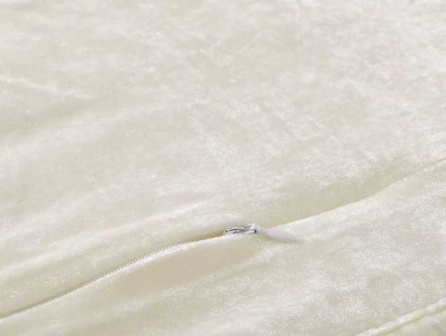 HiEnd Accents Stella 3-Piece Stone King Bedding Bundle-3