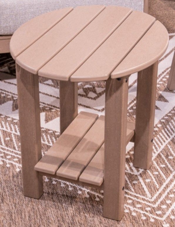Signature Design by Ashley® Cliffs Beach Driftwood Plastic Outdoor End Table-1