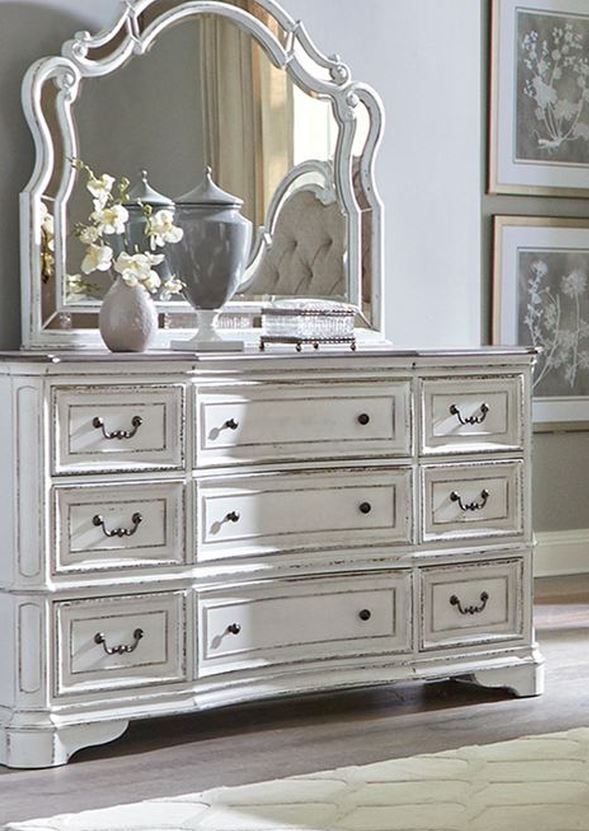 white antique様 Liberty Furniture Magnolia Manor 4-Piece Antique White