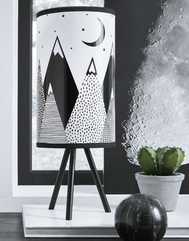 Signature Design by Ashley® Manu White/Black Metal Table Lamp-2