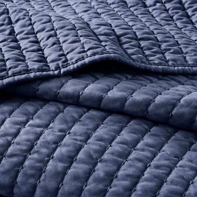 Olliix by Madison Park Navy Full/Queen Keaton Reversible Coverlet Set-2