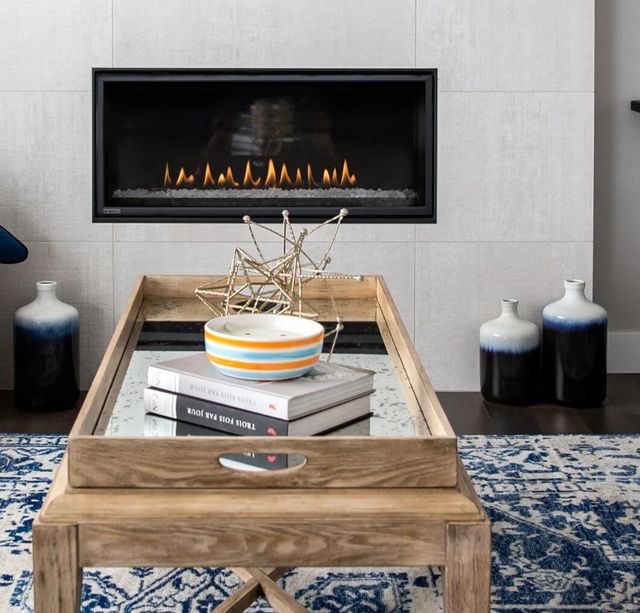 Montigo DelRay Black 36" Basic Linear Fireplace Montigo DelRay Black 36" Basic Linear Fireplace