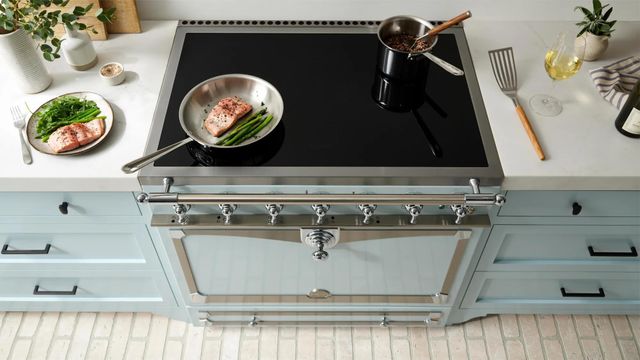La Cornue CornuFé 90 AlberTine 36" Roquefort Pro Style  Dual Fuel Range-2