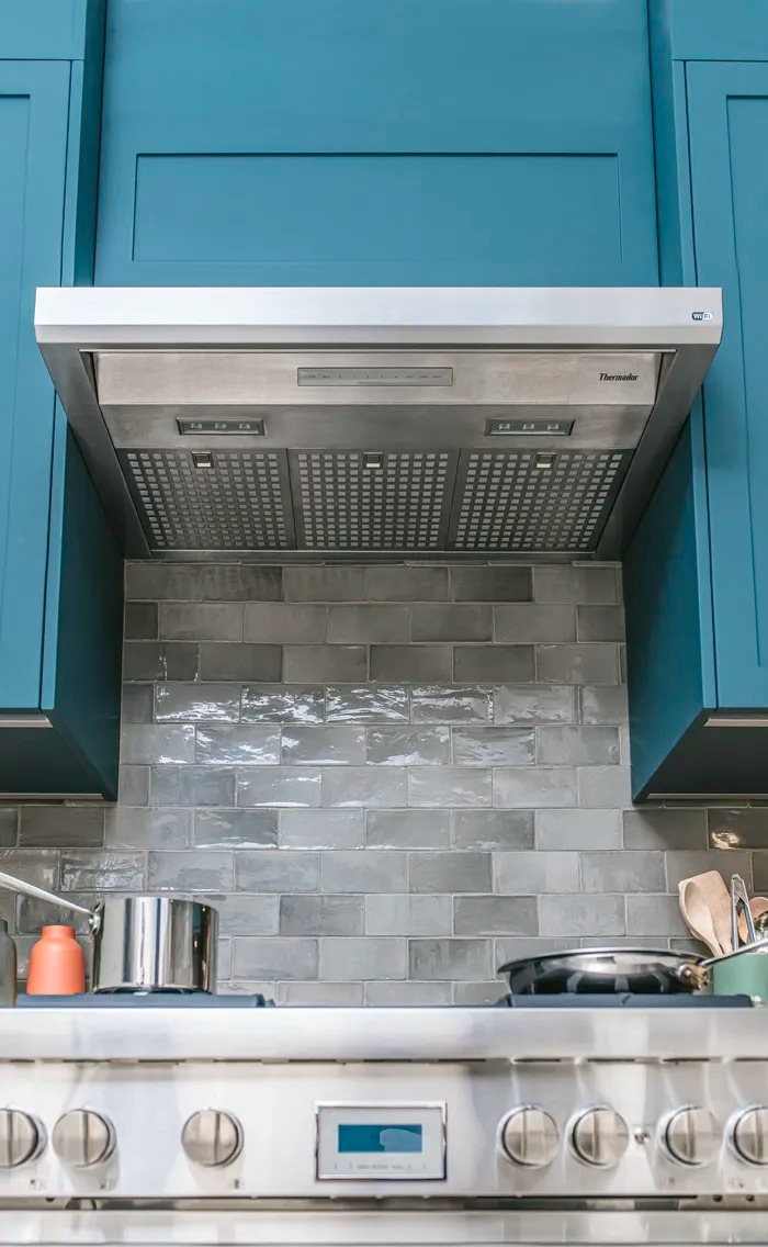 Thermador Masterpiece 36" Under Cabinet Range Hood - Thumbnail 4