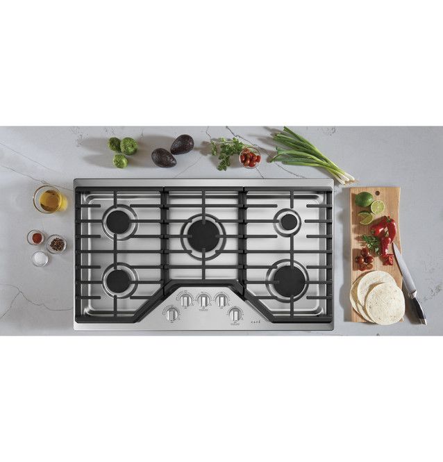 Café™ 36" Stainless Steel Built In Gas Cooktop-4