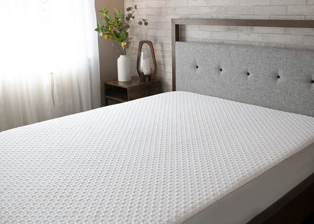 BEDGEAR® Ver-Tex® Performance® King Mattress Protector-4