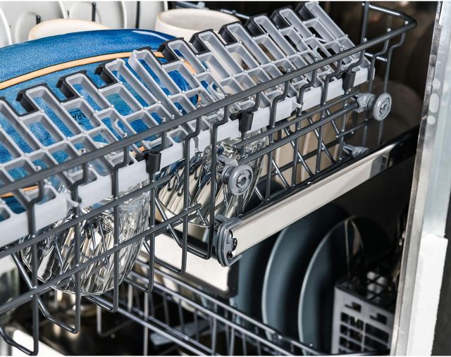Kenmore® 24" Fingerprint Resistant Stainless Steel Top Control Built-In Dishwasher with UltraWash® System & SmartWash®-3