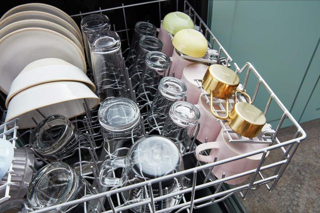 Whirlpool® 24" FingerPrint Resistant Stainless Steel Built In Dishwasher -4
