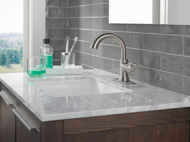 Delta Trinsic® Stainless Single Handle Wheel Pull-Down Bathroom Faucet with Drain-2