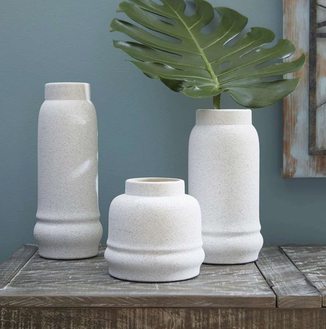 Signature Design by Ashley® Jayden 3-Piece White Vase Set-2