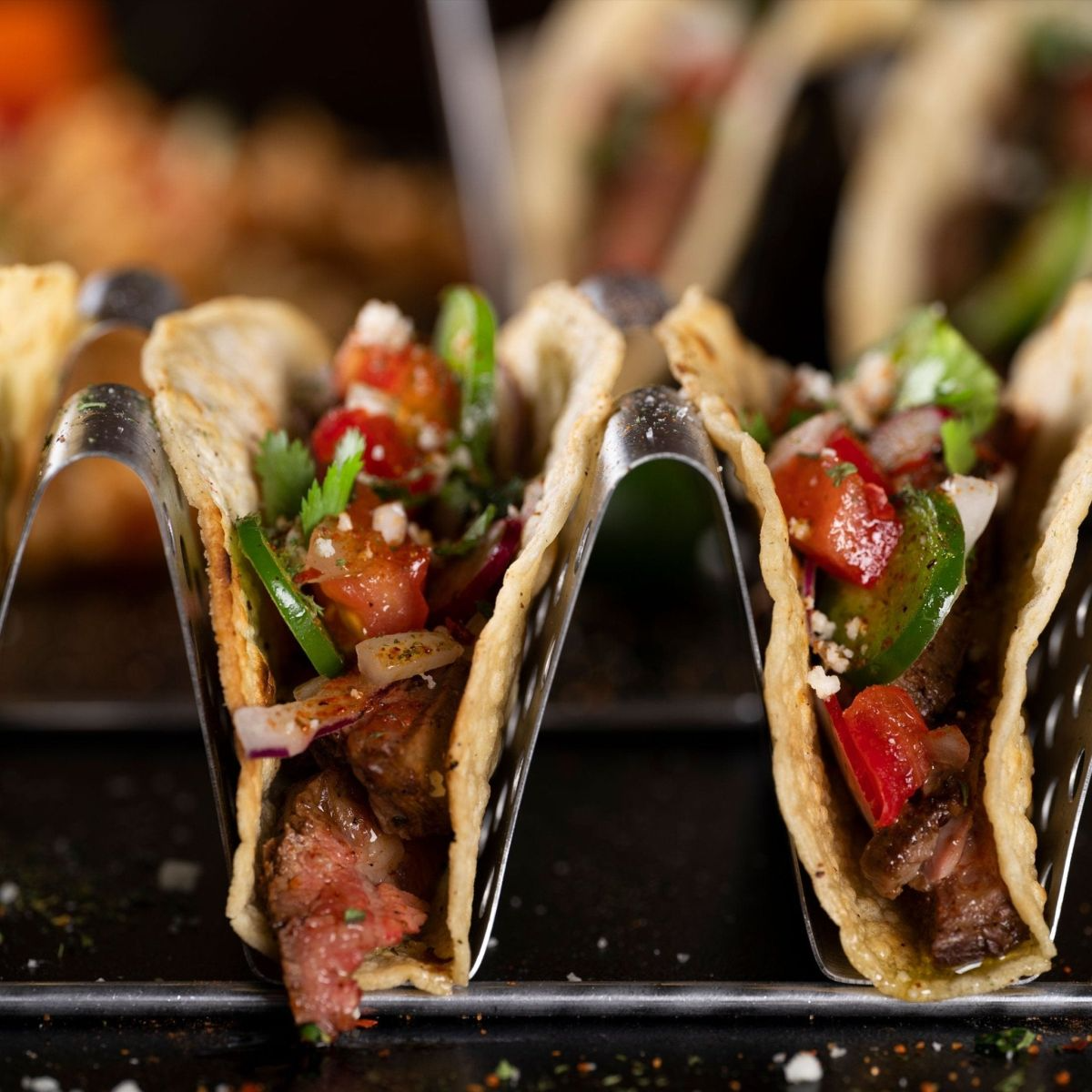 Blackstone ステンレス製 タコスラック 2点セット Blackstone® 2 Pack Taco Rack | Myers Appliance