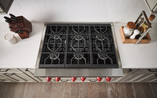 Wolf® 36" Pro Natural Gas Style Natural Gas Rangetop-2