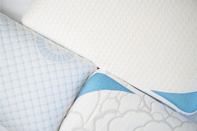 SlumberShield® Glaciertex® Queen Smart Pillow-4
