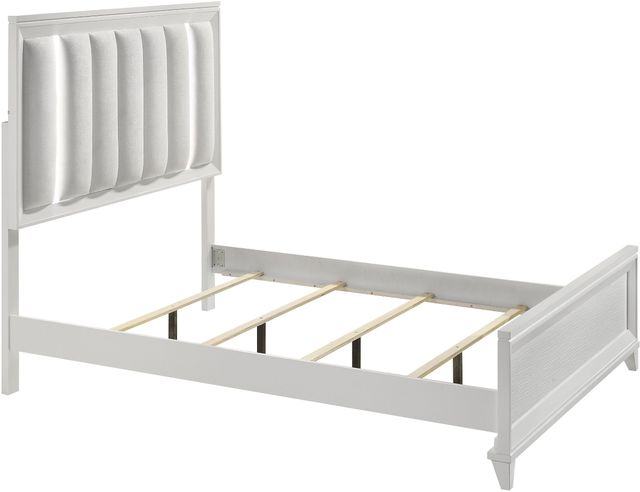 Crown Mark Cressida White Queen Panel Bed-2