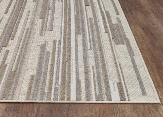KAS Rugs Calla Gray Denni 5'x7' Area Rug-1