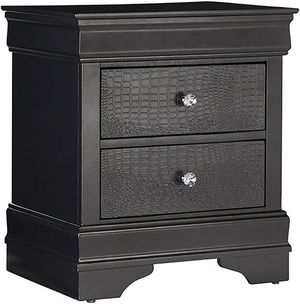 Click to view more images of the product.