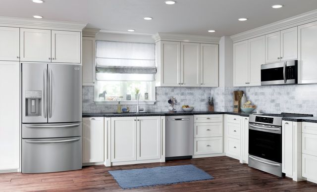 Frigidaire Gallery® 30" Stainless Steel Freestanding Induction Range with Air Fry-2