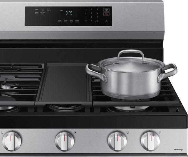 Samsung 30" Stainless Steel Smart Freestanding Gas Range-8