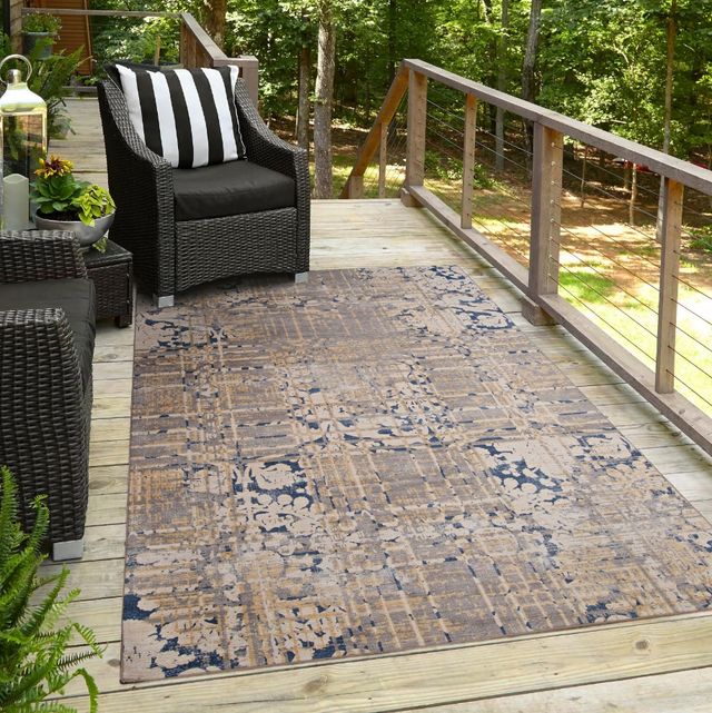 Linon Ocala 5'x7' Area Rug-1