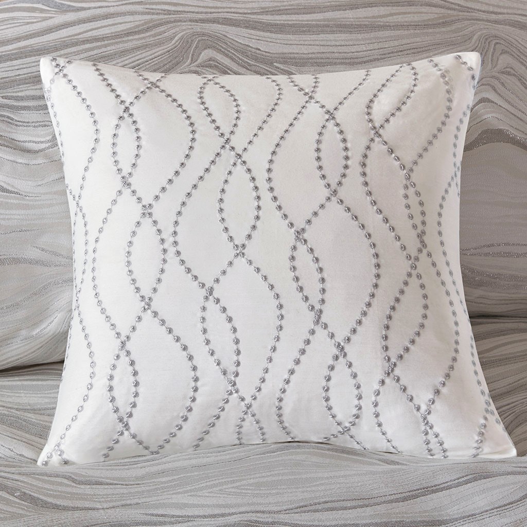 Olliix Hollywood Glam Comforter