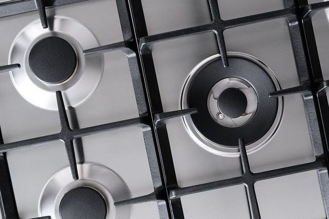 Bertazzoni Professional Series 24" Stainless Steel Front Control Natural Gas Cooktop-1