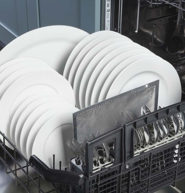 GE® Series 24" White Under Cabinet Range Hood-4