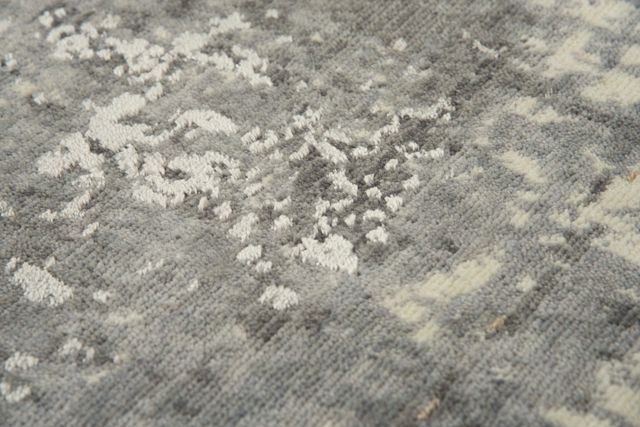 Rizzy Home Artistry Gray 5' x 8' Rug-1