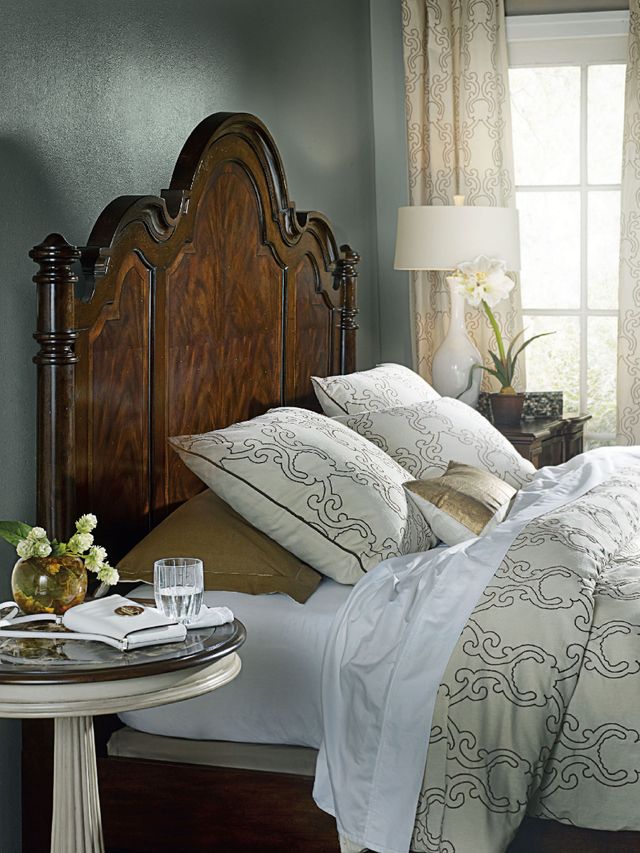Hooker® Furniture Leesburg Mahogany California King Poster Bed-3