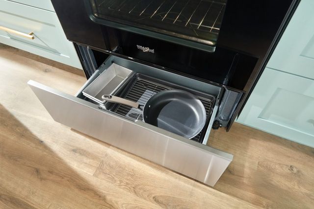 Whirlpool® 30" Stainless Steel Freestanding Electric Range-8