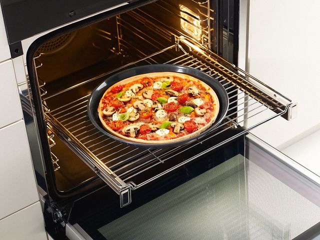 Miele Round Baking Tray-3