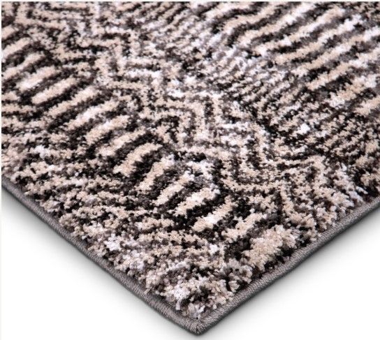 Orian Cloud 19 African Cloth Gray 5'x8' Area Rug-2