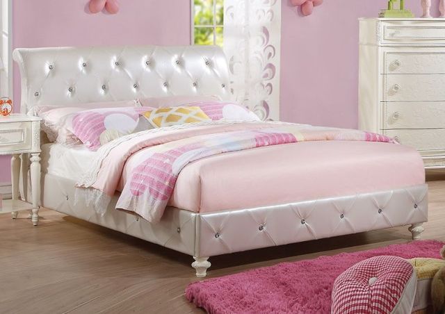 ACME Furniture Dorothy Ivory/Pearl White Full Panel Bed