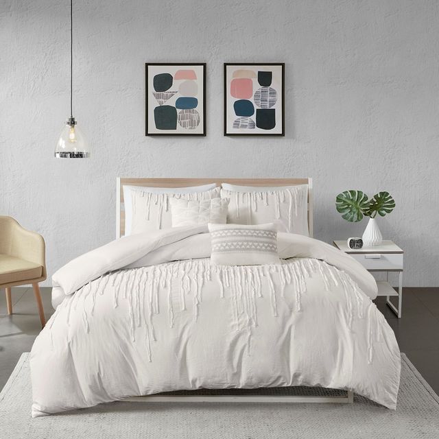 Olliix by Urban Habitat Ivory Twin/Twin XL Paloma Cotton Duvet Cover Set-2