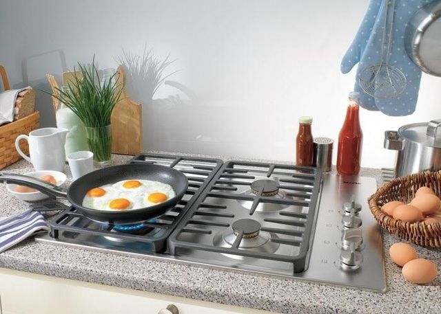 Miele 30" Stainless Steel Liquid Propane Cooktop-4