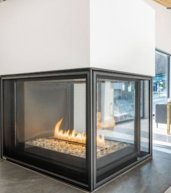 Montigo Divine Pier 38" Black Flush Panorama Linear Full Load Direct-Vent Liquid Propane IPI Fireplace Montigo Divine Pier 38" Black Flush Panorama Linear Full Load Direct-Vent Liquid Propane IPI Fireplace