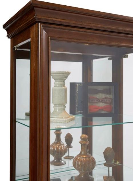 Pulaski™ PFC Oak Brown Curio-2