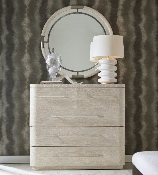 Hooker® Furniture Modern Mood Diamond Bachelors Chest-4