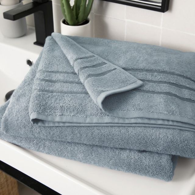 Cariloha Blue Lagoon Viscose and Turkish Cotton Blend Bath Sheet-4
