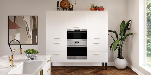 Wolf® E Series 30" Stainless Steel Transitional Built in Single Electric Wall Oven-3