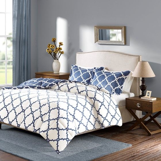 Olliix by True North by Sleep Philosophy Peyton Navy Twin Reversible Plush Comforter Mini Set-2