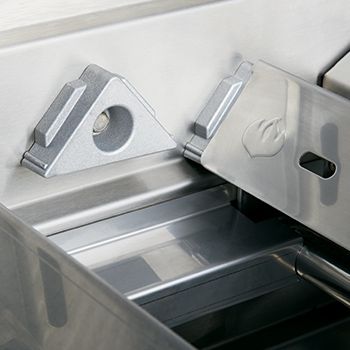 Napoleon Rogue® 525 Series 57" Stainless Steel Freestanding Grill-7