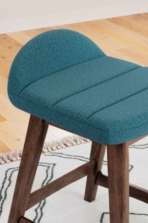 Signature Design by Ashley® Lyncott Blue Counter Bar Stool-5