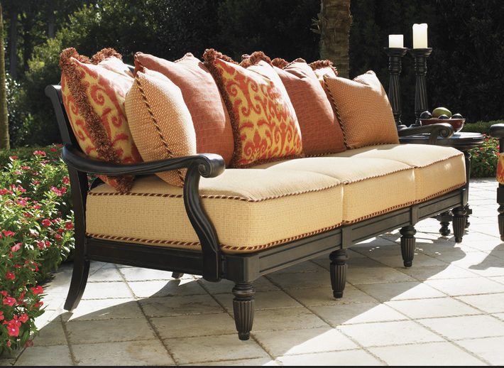 Tommy Bahama Kingstown Sedona Sofa - Thumbnail 5