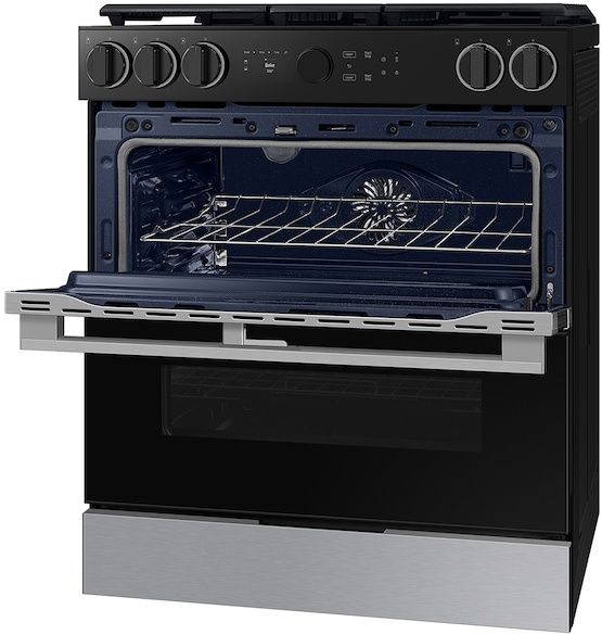 Samsung Bespoke 30" Fingerprint Resistant Stainless Steel Slide In Gas Range-4