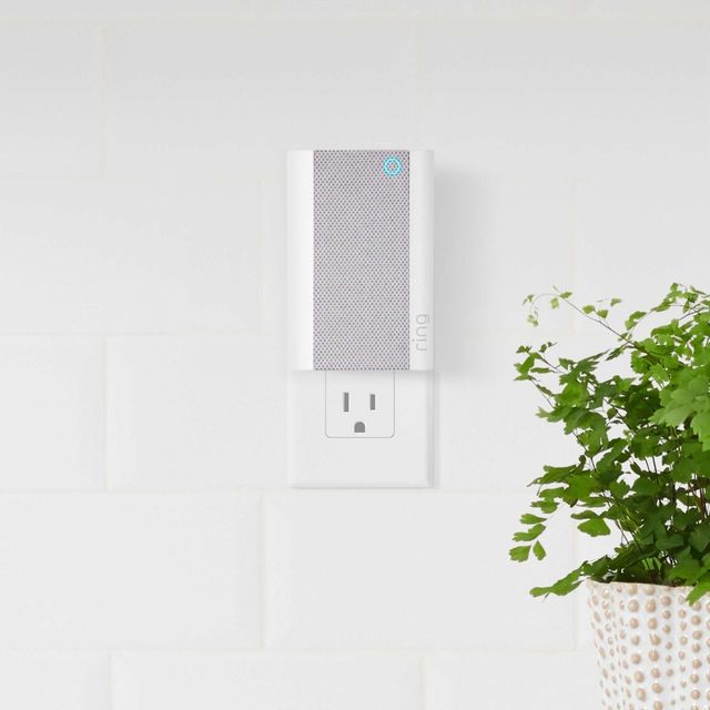 ring White 2nd Generation Chime Pro-4