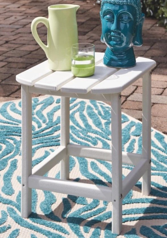 Signature Design by Ashley® Sundown Treasure White Plastic Outdoor Rectangular End Table-3