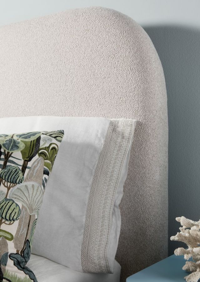 Hooker® Furniture Commerce and Market Bridget Matera Pearl King Upholstered Panel Bed-3