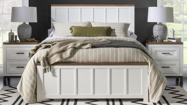 Legacy Kids Teen Dutton Toasted/White Full Youth Panel Bed-1